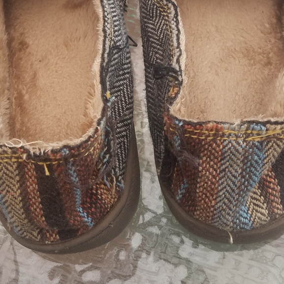 Levis Loafers - Picture 7 of 7